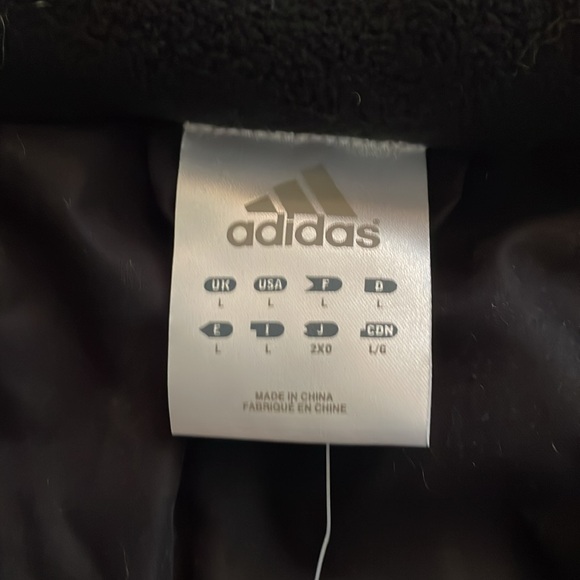 New mend Adidas parka - Picture 3 of 4